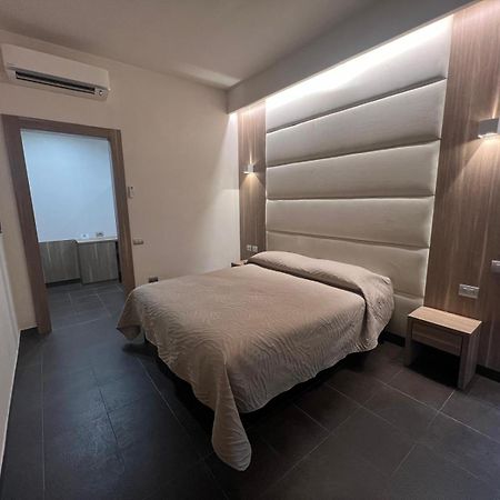 Hotel Ristorante Borgo Antico Ceprano Esterno foto