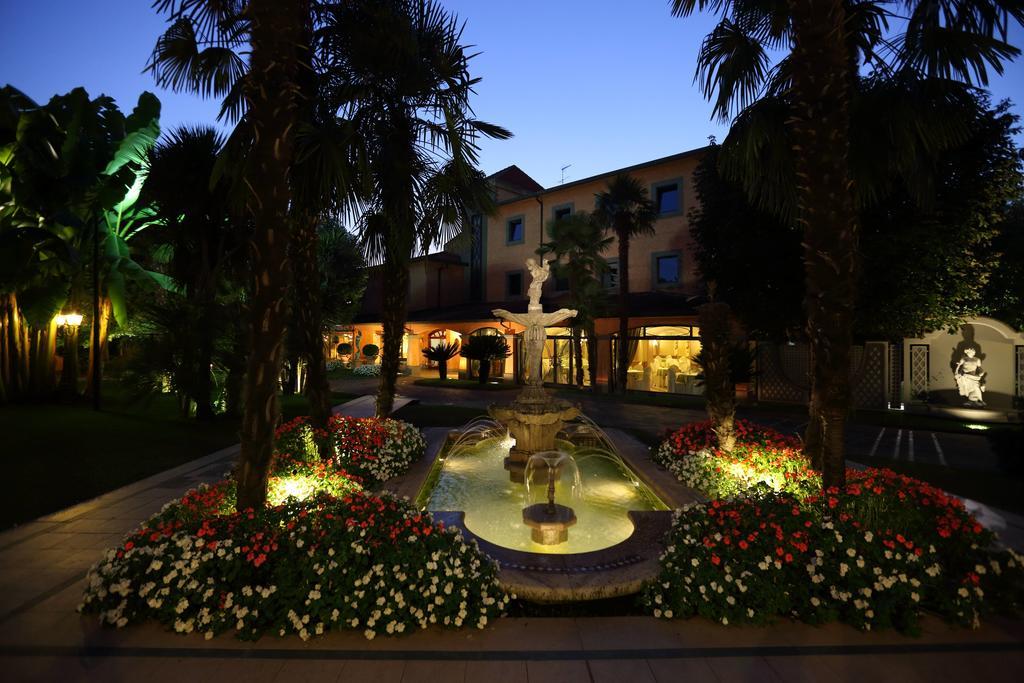 Hotel Ristorante Borgo Antico Ceprano Esterno foto