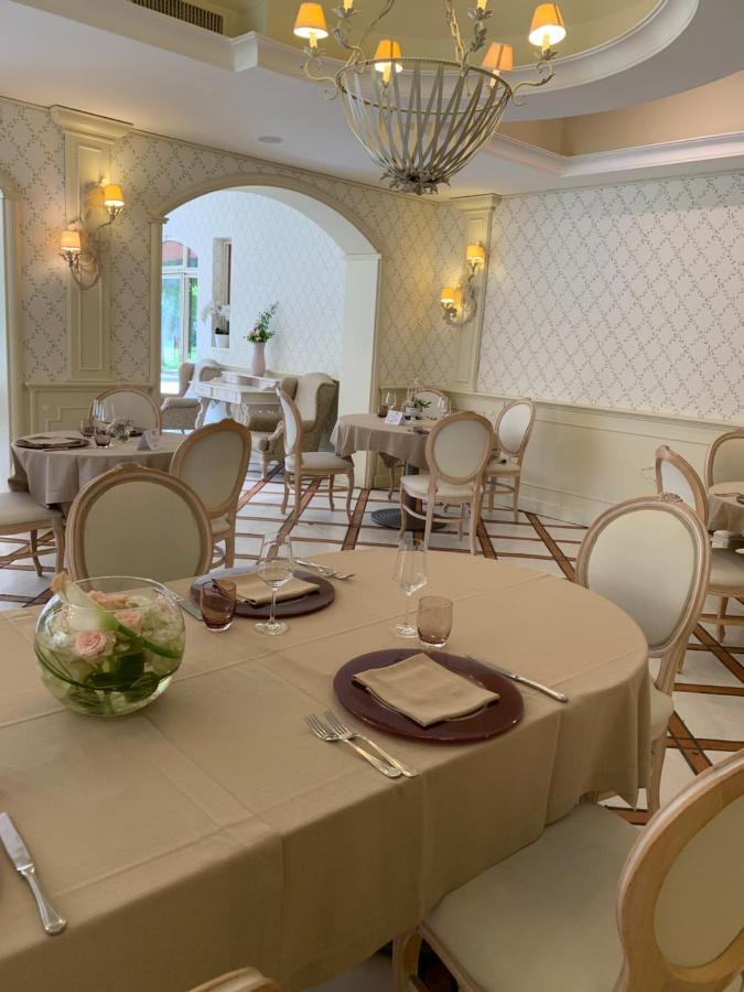 Hotel Ristorante Borgo Antico Ceprano Esterno foto