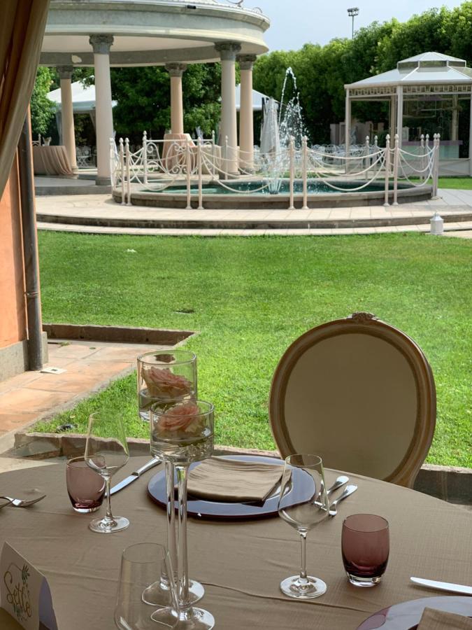 Hotel Ristorante Borgo Antico Ceprano Esterno foto